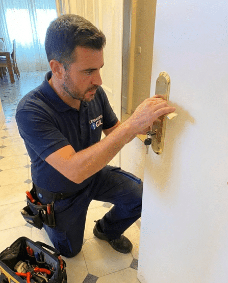 https://cerrajero24hsabadell.es/